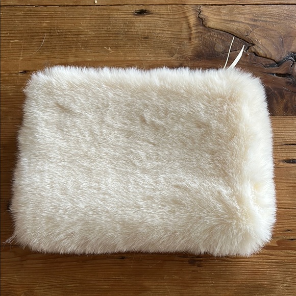 Sisley Skincare Collection with Cream Pouch - Picture 2 of 5